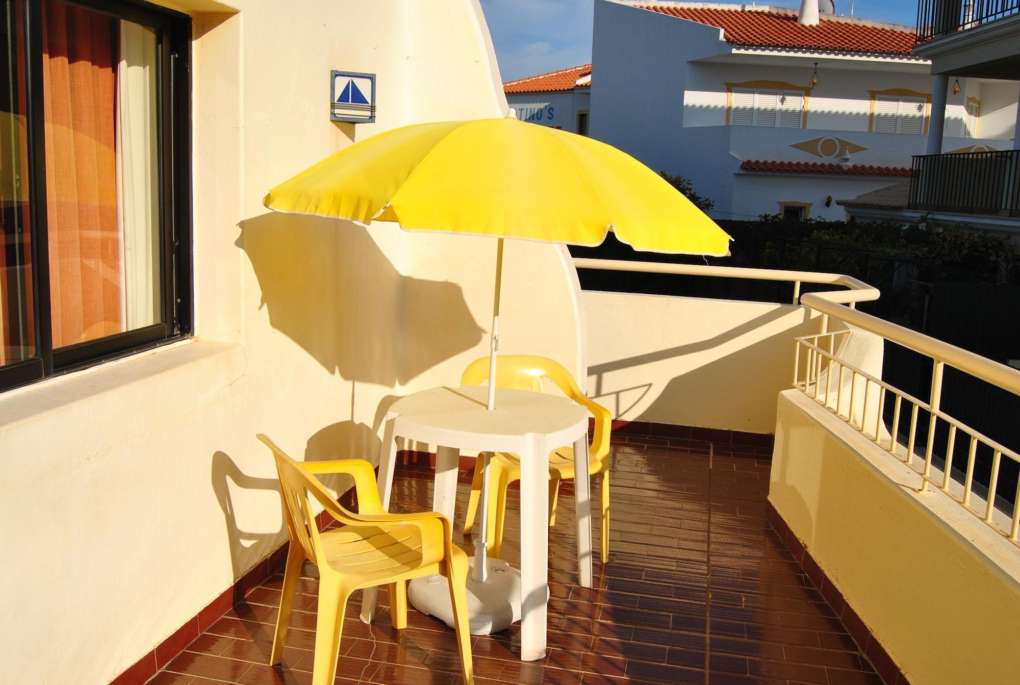 Apartamentos Olhos Do Mar Albufeira Kültér fotó