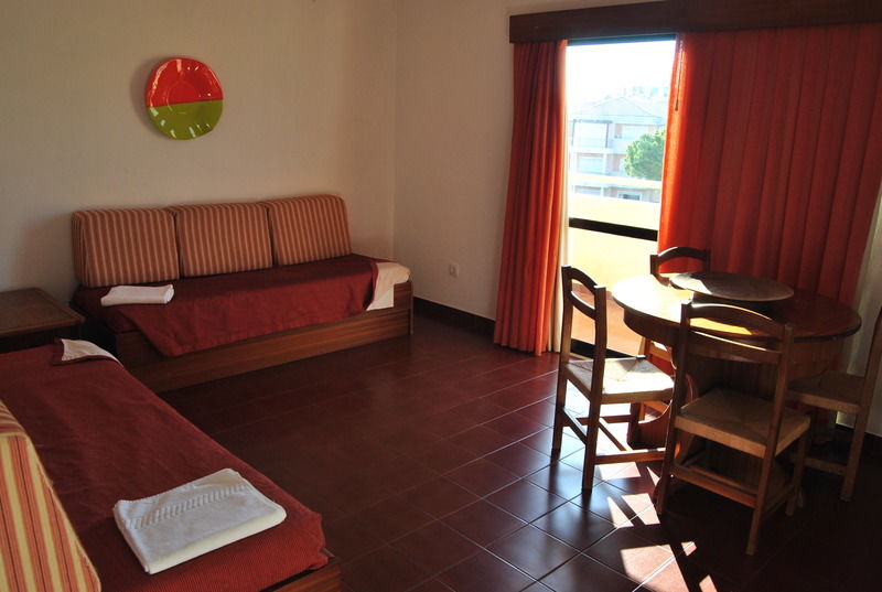 Apartamentos Olhos Do Mar Albufeira Kültér fotó