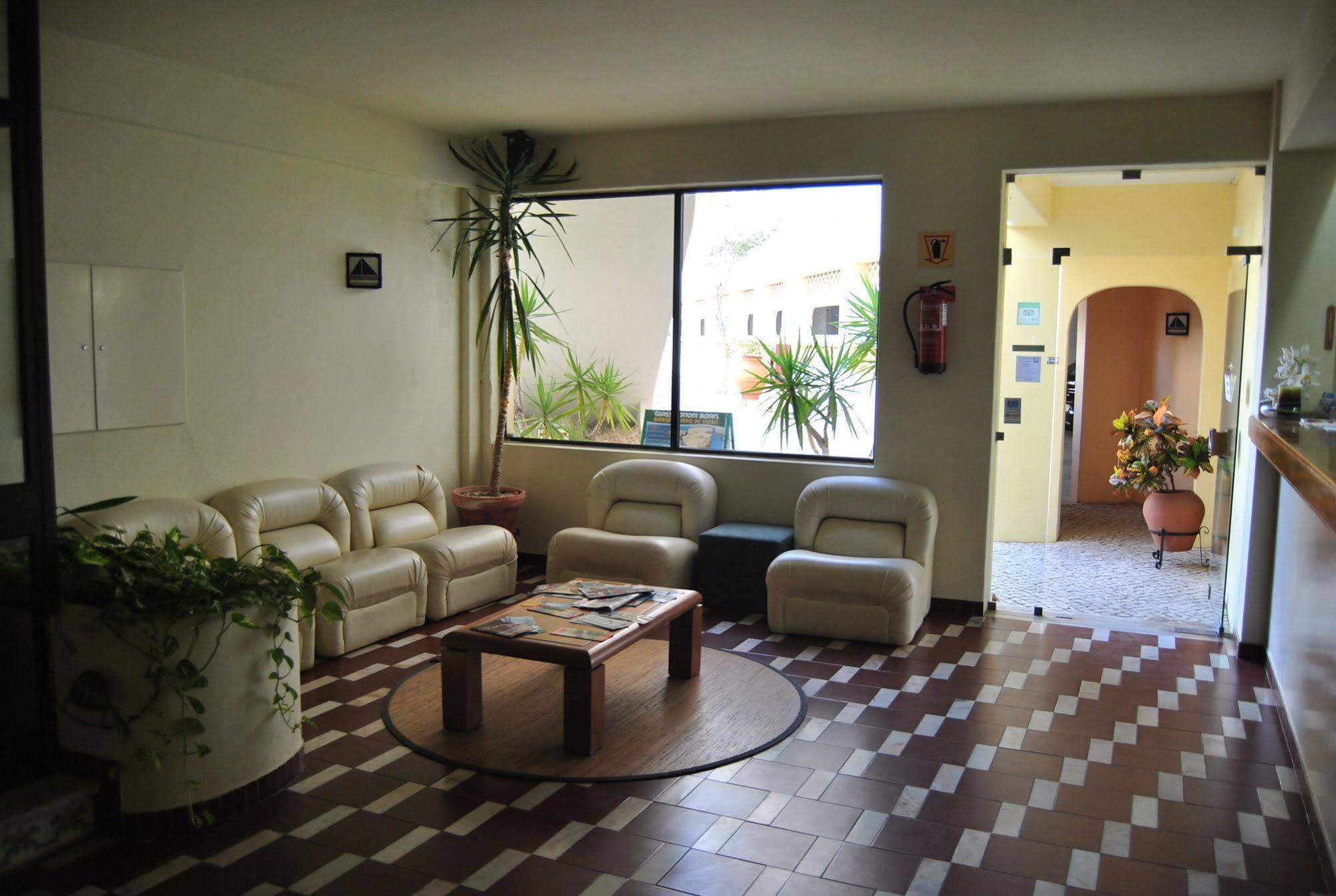 Apartamentos Olhos Do Mar Albufeira Kültér fotó